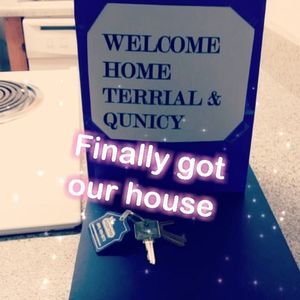 Meet your Posher, Terrial